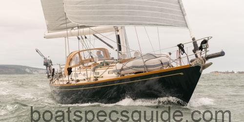 Hinckley 51 specs and reviews